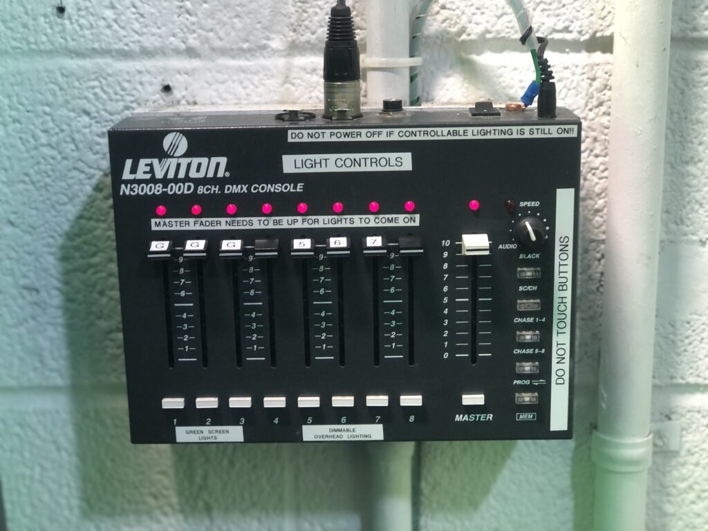 Leviton N3008-00D 8 Channel DMX Console - Light Control Box